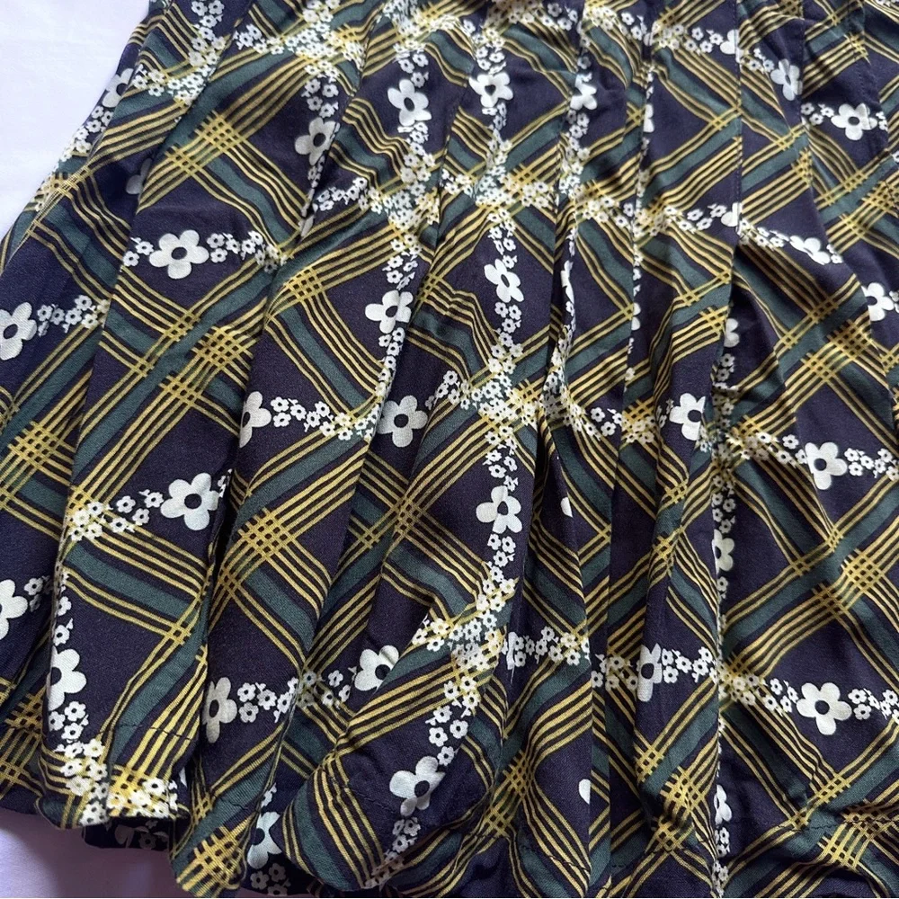 urban outfitters ⋆ pleated skirt